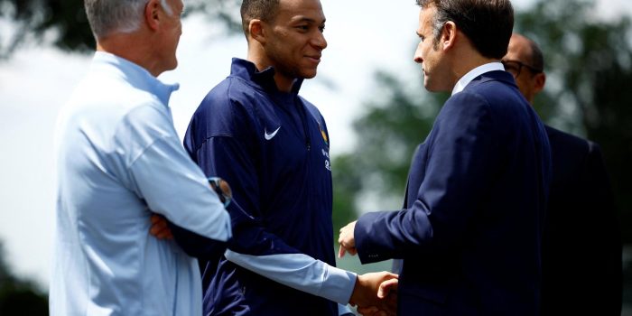 alt Mbappé confirma a Macron que el anuncio de su fichaje se hará esta tarde