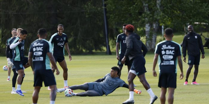 alt CUENTA REGRESIVA MUNDIALISTA: panameños Carrasquilla, Andrade y Harvey ajustan a Panamá ante Ghana