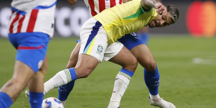 alt Brasil pretende "anular" a James Rodríguez: "Siempre habrá alguien pendiente de él"