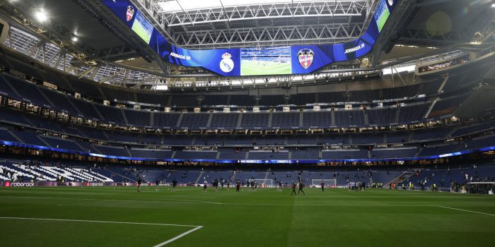 Vista del estadio Santiago Bernabéu antes del inicio de un partido de Liga el pasado 17 de enero. EFE/ Javier Lizón