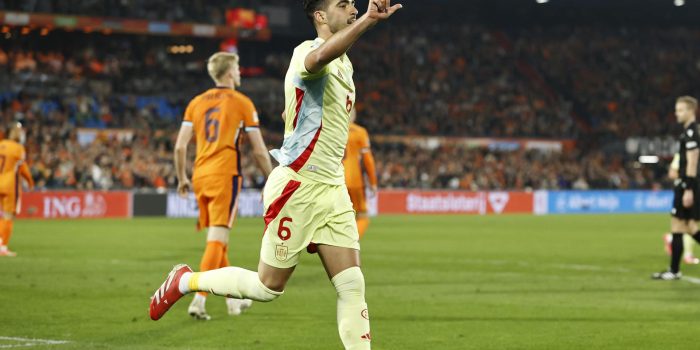 alt El español Mikel Merino sostiene la racha en el minuto 93