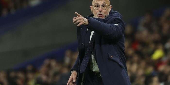 ALT De la Fuente anuncia una primera convocatoria con 29-30 jugadores