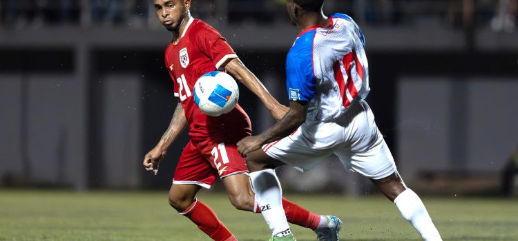 alt Ismael Díaz lidera goleada de Panamá