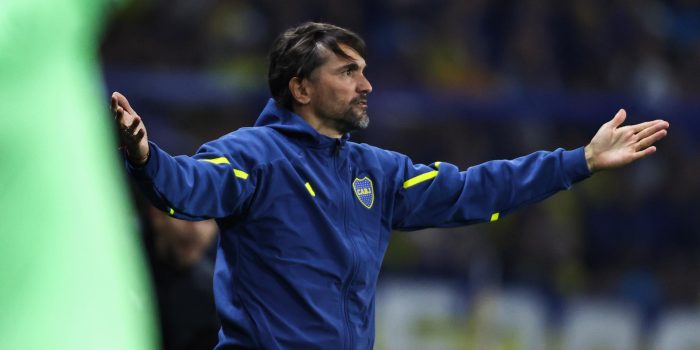 Fotografía de archivo del entrenador argentino Diego Martínez, quien renunció este sábado al banquillo de Boca Juniors tras sufrir tres derrotas seguidas. EFE/ Juan Ignacio Roncoroni