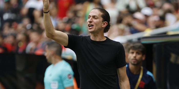 alt El brasileño Filipe Luís, elegido mejor entrenador de América