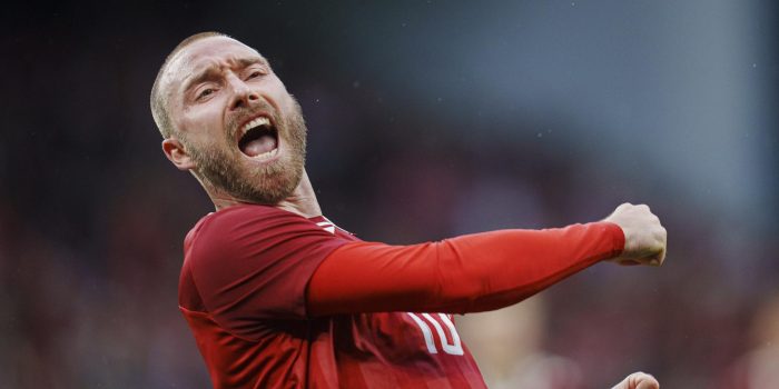 El danés Christian Eriksen celebra el gol de la victoria de Dinamarca ante Irlanda del Norte en Copenhague. EFE/EPA/Liselotte Sabroe