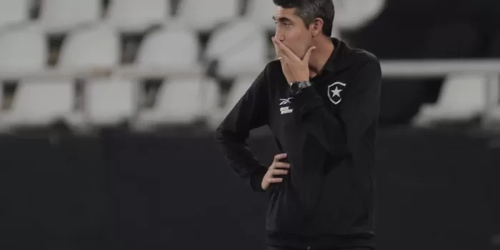 alt Bruno Lage deja el banquillo de Botafogo a raíz de la reducción de su ventaja como líder