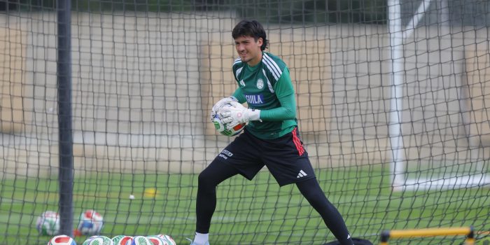 alt TALENTO BAJO PALOS: mexicoamericano Martínez entrena con colombianos Vargas, Ospina y Montero