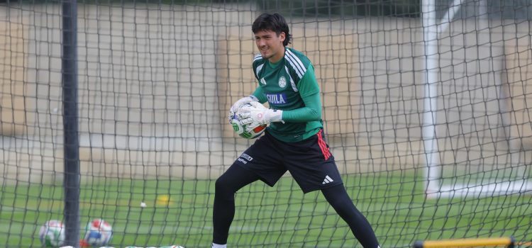 alt TALENTO BAJO PALOS: mexicoamericano Martínez entrena con colombianos Vargas, Ospina y Montero