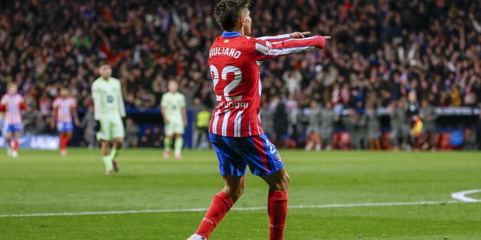 alt El argentino Giuliano y el español Llorente siguen al margen