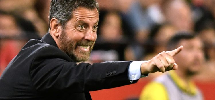 El entrenador Quique Sánchez Flores, en foto de archivo de Raúl Caro.EFE