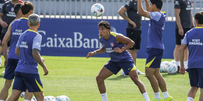 Giuliano Simeone, durante el entrenamiento. EFE/ Rodrigo Jiménez