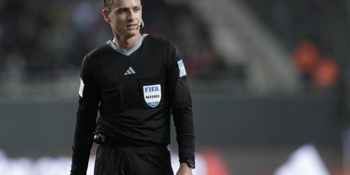 Imagen de archivo del árbitro brasileño Ramon Abatti. EFE/ Demian Alday Estevez