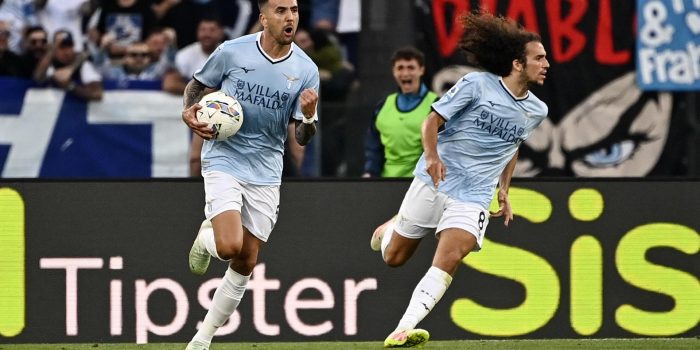 Matías Vecino celebra el 1-1 ante el Juventus. EFE/EPA/RICCARDO ANTIMIANI