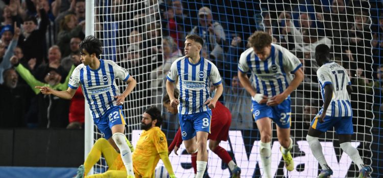 alt El paraguayo Diego Gómez (Brighton) apunta al Newcastle