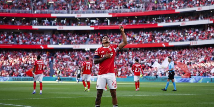 El jugador del Benfica Richard Rios celebra el 2-1 durante el partido de la Liga Portuguesa que han jugado Benfica y Moreirense en Lisboa, Portugal. EFE/EPA/FILIPE AMORIM