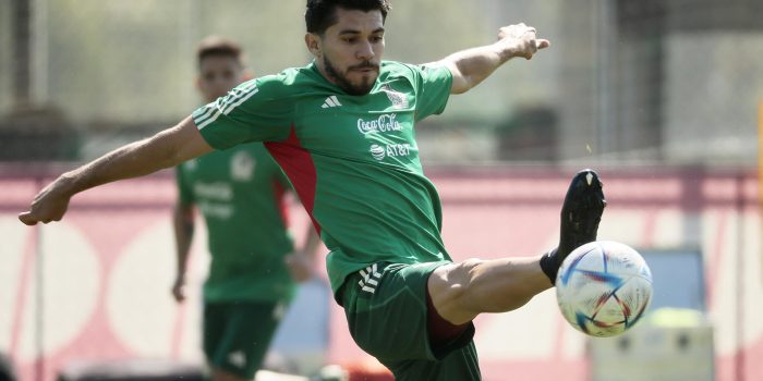 Henry Martín jugador de la Selección Nacional de México durante un entrenamiento en el Centro de Alto Rendimiento de la Federación Mexicana de Fútbol, en la Ciudad de México (México). Fotografía de archivo. EFE/José Méndez