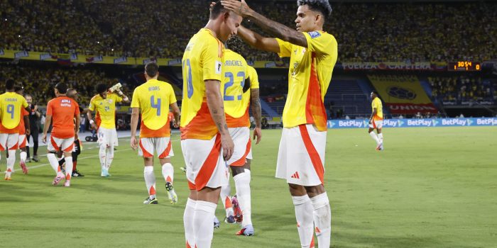 alt Necesito reacer este texto, construyéndolo de nuevo con formato SEO y con redacción original manteniendo la misma información y donde nombre a un futbolista latino, poner su nacionalidad como parte del texto, no en paréntesis. Dejar el texto de mínimo 350 caracteres, con 2 títulos internos, uno sugerido al comenzar la nota que tenga también las nacionalidades de los latinos nombrados, no en paréntesis. hacerla de 4 párrafos cortos, firmada por Redacción Latingoles.