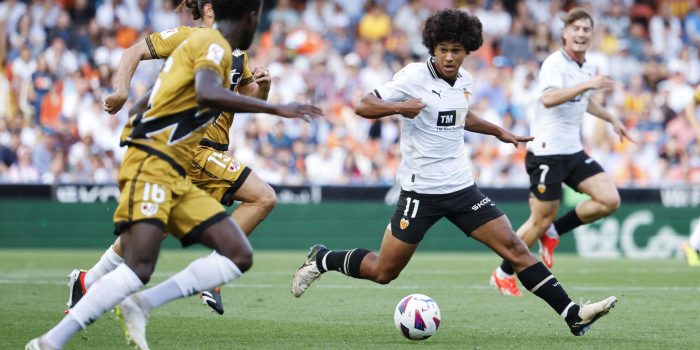 alt 0-0. Mamardashvili niega la victoria al Rayo y el Valencia se aleja de Europa