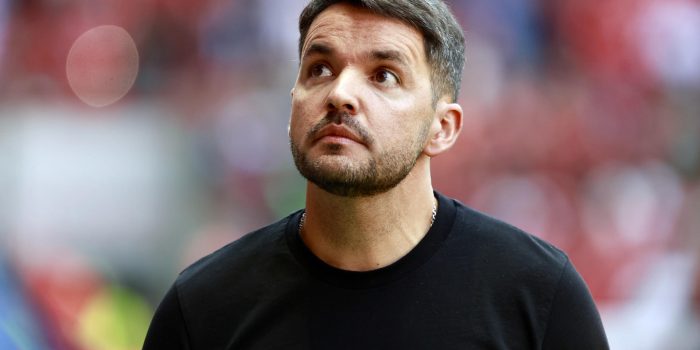 Fotografía de archivo donde aparece el entrenador Nicolás Larcamón. EFE/ Alex Cruz