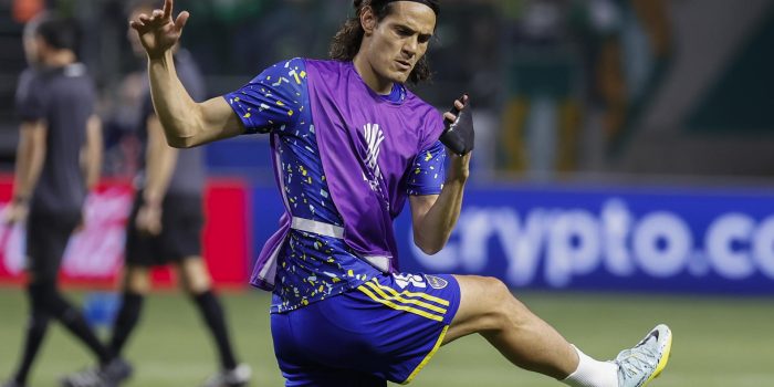 alt Edinson Cavani no viaja a Brasil y deja a Boca sin su máximo goleador para la Sudamericana