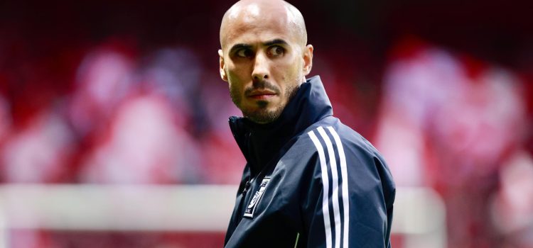 Imagen de archivo del entrenador de Tigres Guido Pizarro durante un partido de la Liga MX en el estadio Nemesio Diez en Toluca (México). EFE/ Felipe Gutiérrez