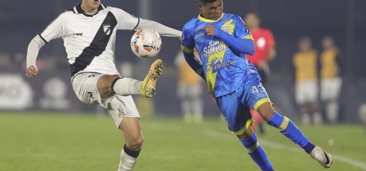 alt 0-0. Danubio y Rayo Zuliano le dicen adiós a la Copa Sudamericana