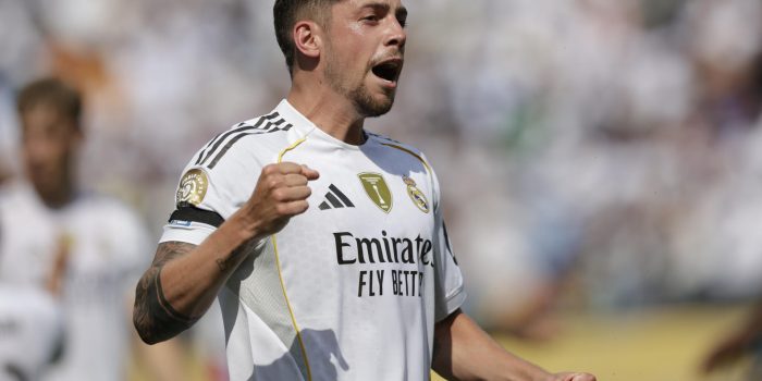 Fede Valverde, de Real Madrid, durante un partido del Mundial de Clubes entre Real Madrid y Pachuca en el estadio Bank of America de Charlotte (Estados Unidos). EFE/ André Coelho