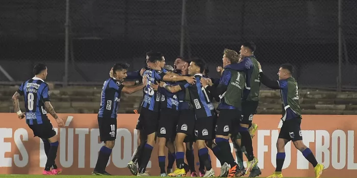 alt Liverpool elimina a Nacional de la Copa de fútbol de Uruguay y volverá a enfrentarse a Peñarol