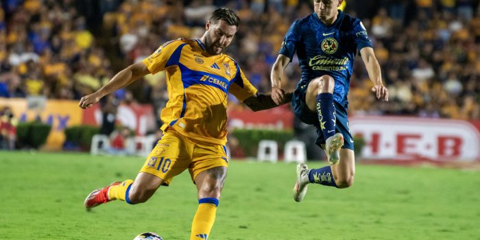 alt Los Tigres UANL golean al Santos Laguna y saltan al liderato del Apertura mexicano