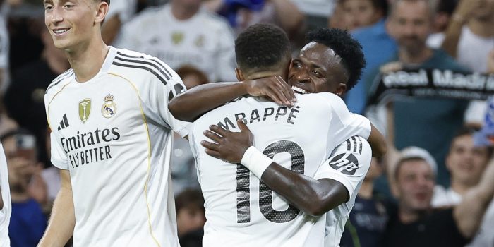 ALT El argentino Mastantuono y el brasileño Vinicius, brillan en la goleada del Madrid