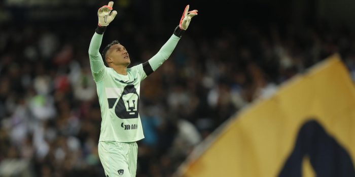 Keylor Navas de Pumas celebra un gol durante un partido del torneo Clausura 2026 de la Liga MX entre Pumas y Monterrey. Imagen de archivo. EFE/Isaac Esquivel