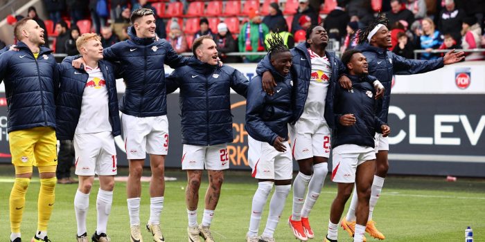 alt El Leipzig se aferra a la Liga de Campeones