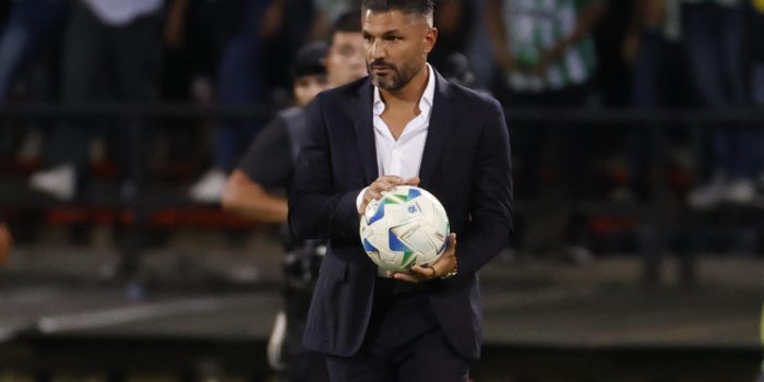 Imagen de archivo del entrenador Javier Gandolfi. EFE/Mauricio Dueñas Castañeda