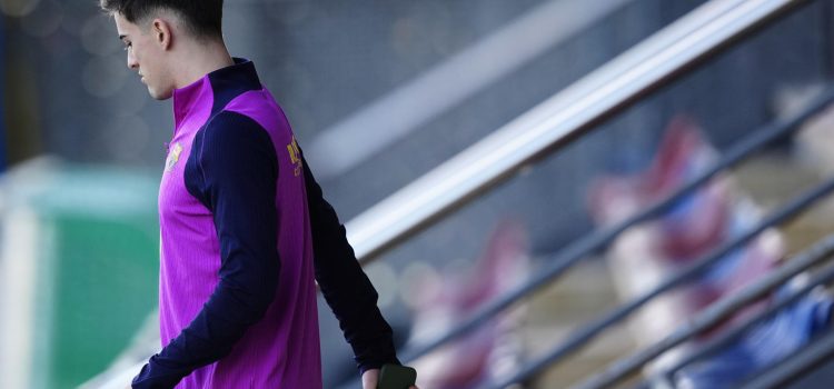 Foto de archivo del centrocampista del FC Barcelona Pablo Páez Gavira, Gavi, durante un entrenamiento. EFE/ Alejandro García