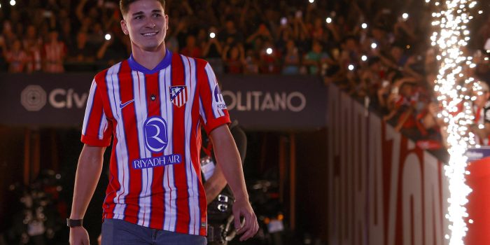 alt Julián Álvarez