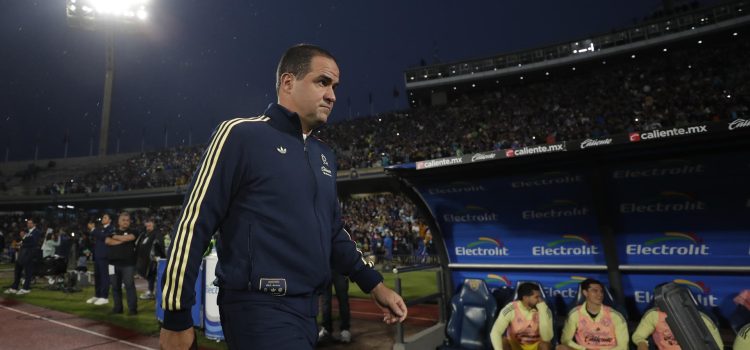 El exentrenador de América, Andre Jardine. Imagen de archivo. EFE/Isaac Esquivel