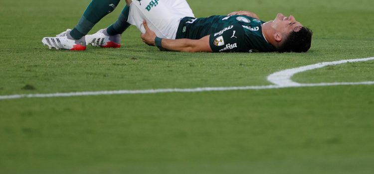 alt El uruguayo Piquerez sufre una grave lesión y puede perder el resto del año con Palmeiras