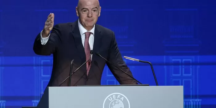 alt Cifra récord de la FIFA para el desarrollo del fútbol con 2.250 millones$ en 2023-2026