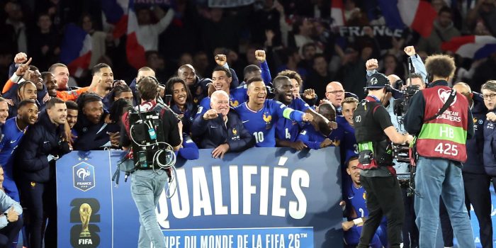 La selección de Francia celebra la clasificación para el Mundial 2026 EFE/EPA/CHRISTOPHE PETIT TESSON