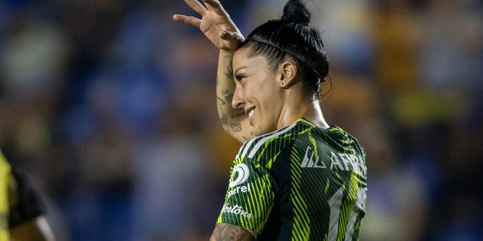 Jennifer Hermoso (c) de Tigres femenil celebra un gol en el estadio Universitario de la ciudad de Monterrey (México). Imagen de archivo. EFE/Miguel Sierra.