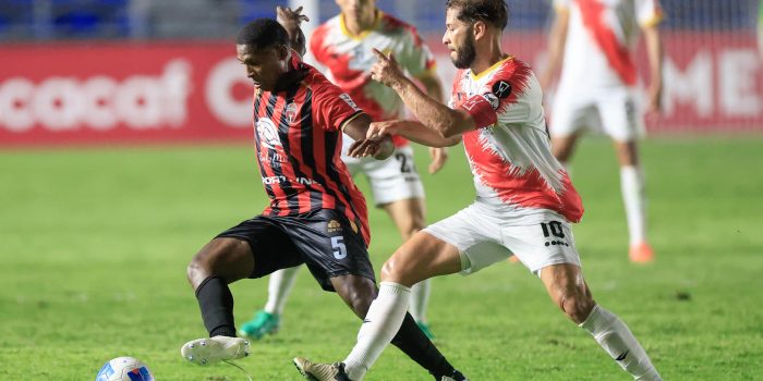 alt La Liga de El Salvador define este fin de semana a sus cuatro semifinalistas