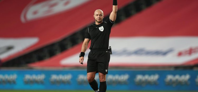 Fotografía de archivo del árbitro polaco Szymon Marciniak. EFE/EPA/SEDAT SUNA