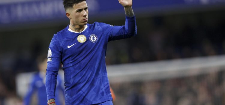 Enzo Fernández, en un partido del Chelsea en esta temporada. EFE/EPA/DAVID CLIFF.