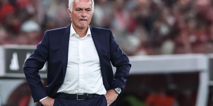 El entrenador del Benfica Jose Mourinho en Da Luz Stadium, en Lisboa. EFE/EPA/ANTONIO COTRIM