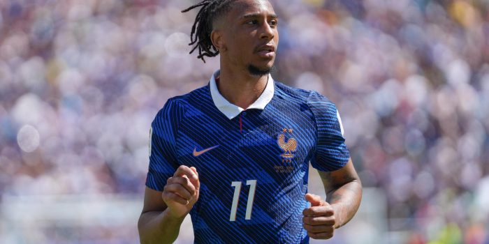 Olise, en el partido ante Senegal. EFE/ Ángel Colmenares