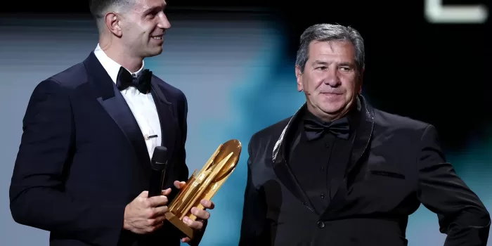 alt Argentino Emiliano Martínez gana el premio Yashin al mejor portero del año