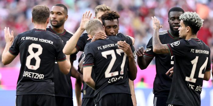 EFE/EPA/RONALD WITTEK