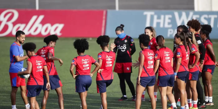 alt La selección femenina de Panamá se volverá a medir a Paraguay, ahora en un duelo amistoso