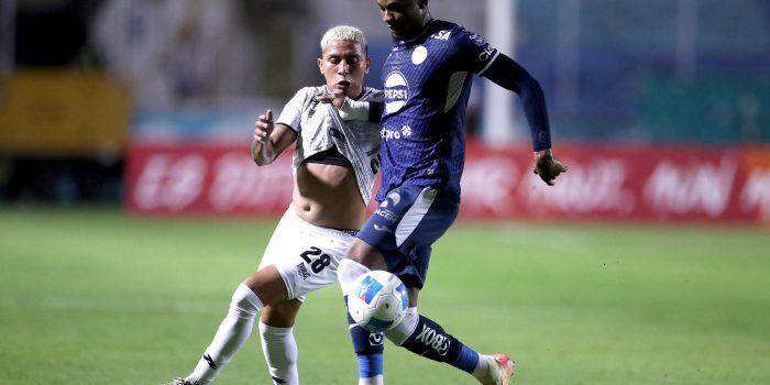 alt Motagua, por el pase a las semifinales de la Copa Centroamericana ante Alajuelense